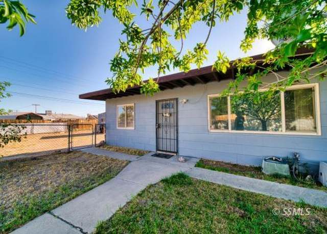 Property at 308 Panamint Ave, Ridgecrest, CA 93555, 3 beds, 1 bath