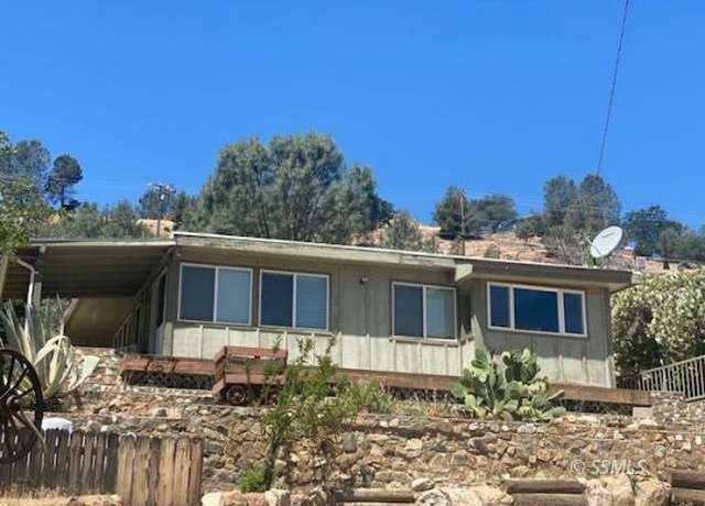 Property at 757 Bristlecone Dr, Wofford Heights, CA 93285, 2 beds, 2 baths