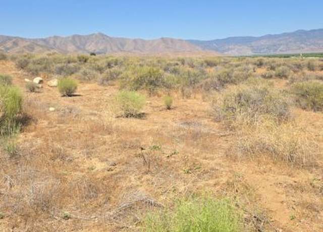 Property at 426-390-08 Flycatcher, Weldon, CA 93283