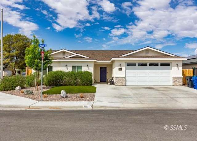 Property at 801 Beach Ct, Ridgecrest, CA 93555, 4 beds, 2 baths