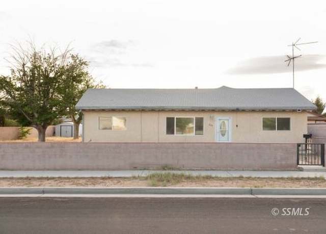 Property at 217 S Silver Ridge St, Ridgecrest, CA 93555, 3 beds, 2 baths