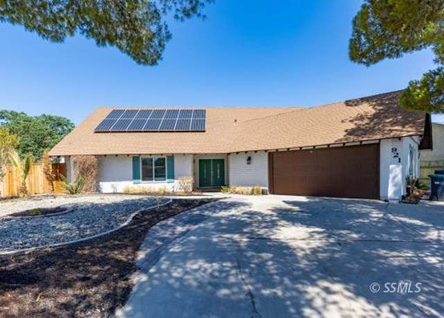 Property at 921 Jessica St, Ridgecrest, CA 93555, 5 beds, 3 baths