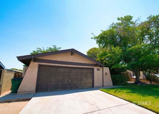 Property at 1024 Sherri St, Ridgecrest, CA 93555, 4 beds, 1.5 baths