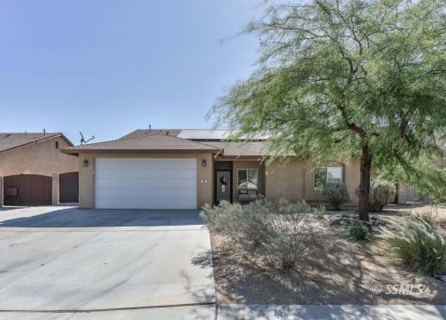 Property at 320 S Inyo, Ridgecrest, CA 93555, 4 beds, 2 baths