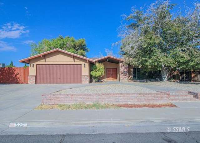 Property at 525 N Las Posas St, Ridgecrest, CA 93555, 3 beds, 2 baths