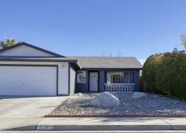 Property at 324 Vista St, Ridgecrest, CA 93555, 3 beds, 2 baths