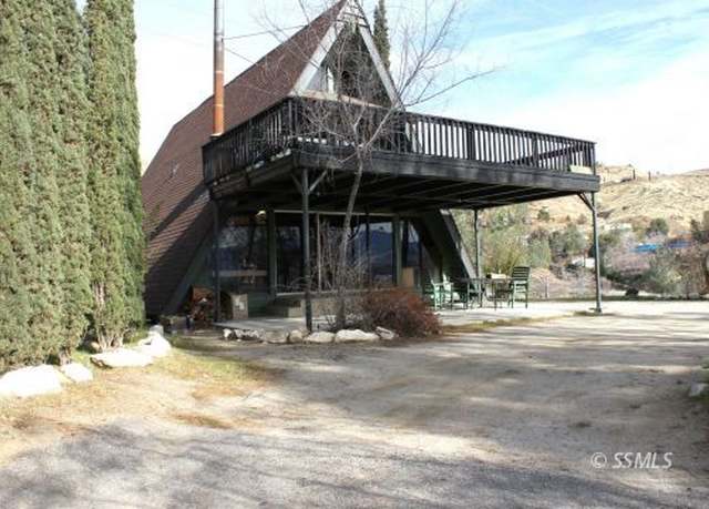 Property at 24 Heim Ln, Wofford Heights, CA 93285, 2 beds, 2 baths