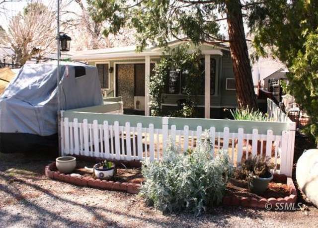 Property at 14001 Sierra Way Way #302, Kernville, CA 93238, 2 beds, 1 bath