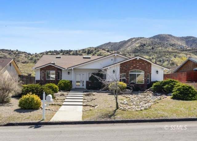 Property at 4300 Poplar St, Lake Isabella, CA 93240, 4 beds, 2 baths