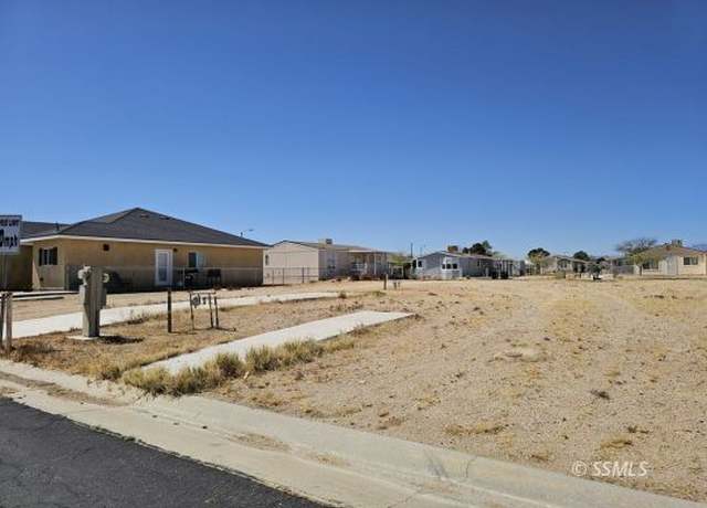 Property at 620 W Upjohn Ave #25, Ridgecrest, CA 93555