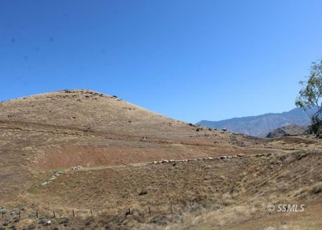Linda Ln, Kernville, CA 93238