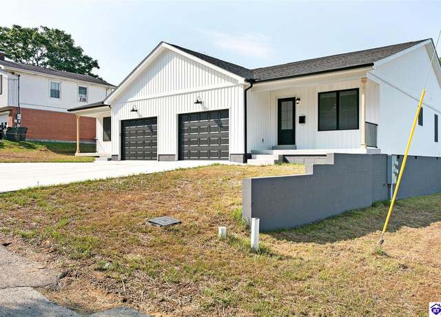 Property at 310 B Jefferson St, Elizabethtown, KY 42701, 3 beds, 2 baths