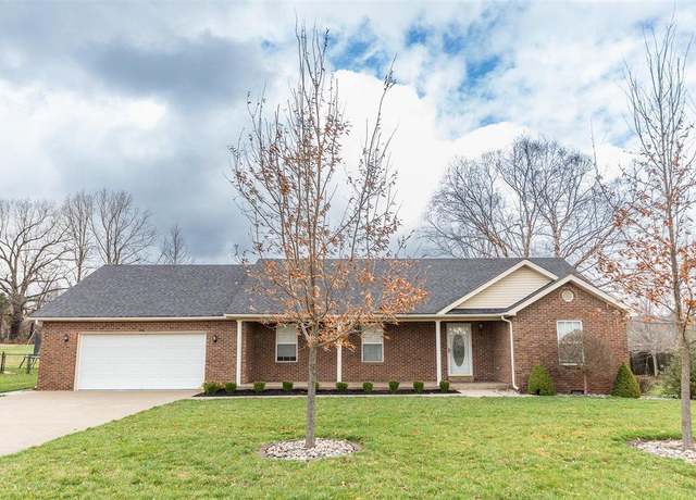 Property at 615 Hickory Ln, Elizabethtown, KY 42701, 3 beds, 3 baths