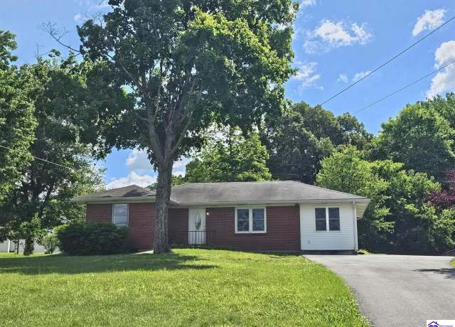Property at 5680 Wilson Rd, Elizabethtown, KY 42701, 3 beds, 1 bath