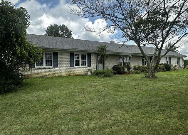 Property at 988 Locust Grove Rd, Elizabethtown, KY 42701, 3 beds, 2.5 baths