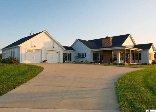 Property at 7750 St John Rd, Elizabethtown, KY 42701, 3 beds, 3 baths