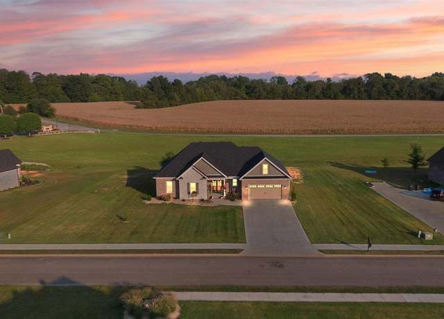 Property at 202 Three Wood Ln, Campbellsville, KY 42718, 4 beds, 3 baths