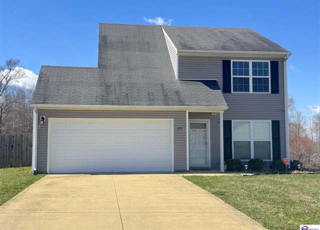 Property at 220 Blossom Ln, Elizabethtown, KY 42701, 3 beds, 2.5 baths