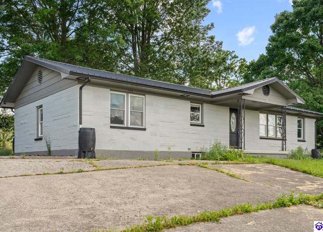 Property at 404 Chester St, Leitchfield, KY 42754, 4 beds, 3 baths