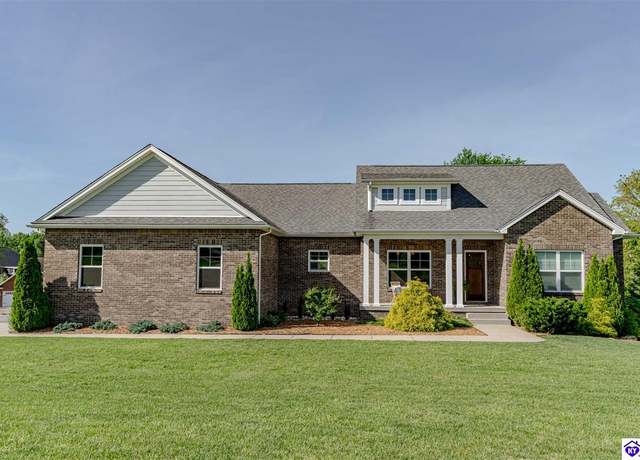 Property at 30 Gala Ct, Elizabethtown, KY 42701, 4 beds, 3 baths