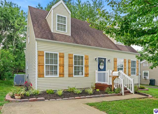 Property at 216 W Warfield St, Elizabethtown, KY 42701, 3 beds, 2.5 baths