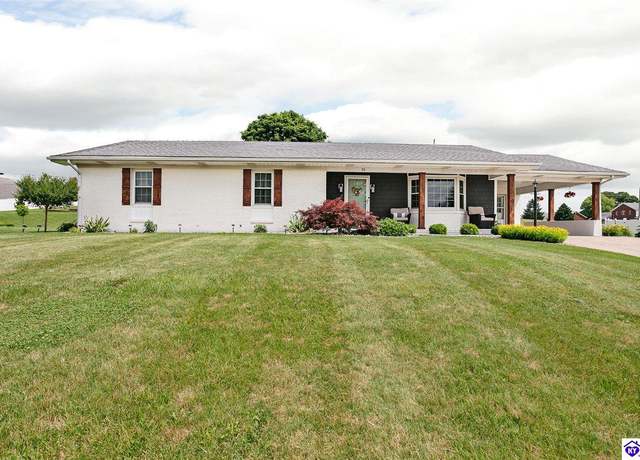 Property at 50 Farmington Dr, Hodgenville, KY 42748, 3 beds, 2 baths