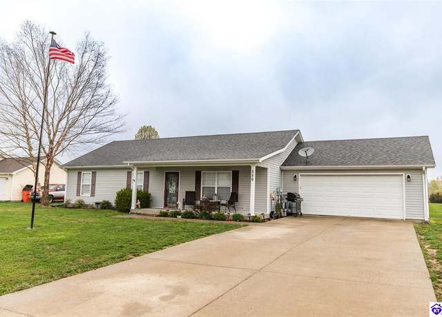 Property at 556 Rodeo Dr, Cecilia, KY 42724, 3 beds, 2 baths