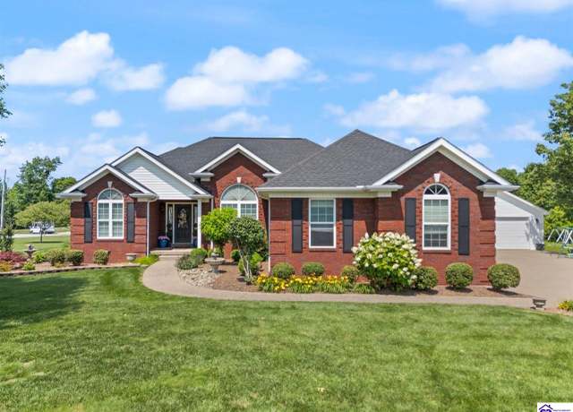 Property at 466 Grand Canyon Dr, Elizabethtown, KY 42701, 3 beds, 2 baths