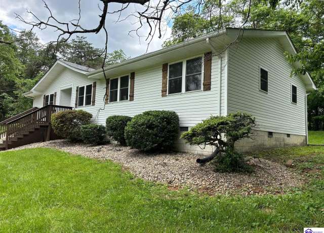 Property at 236 Ghen Rd, Brandenburg, KY 40108, 4 beds, 2 baths