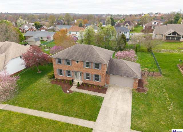 Property at 506 Michigan Ave, Elizabethtown, KY 42701, 3 beds, 3.5 baths