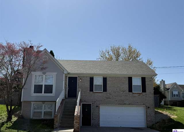 Property at 116 Sharon Ct, Elizabethtown, KY 42701, 3 beds, 2.5 baths