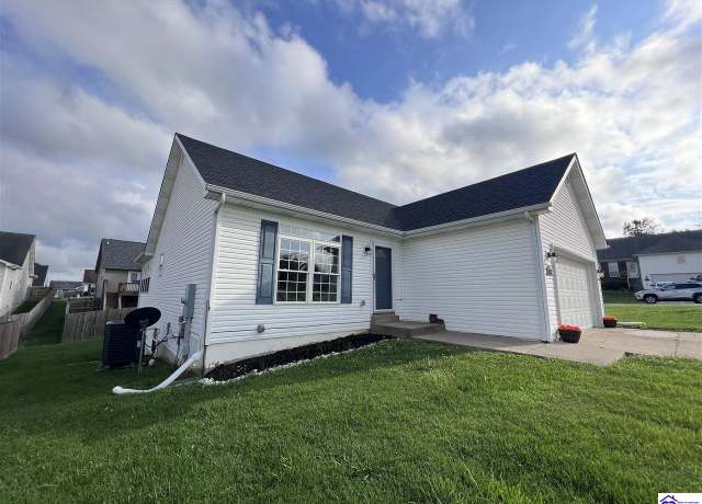 Property at 100 Destin Cir, Elizabethtown, KY 42701, 5 beds, 3 baths