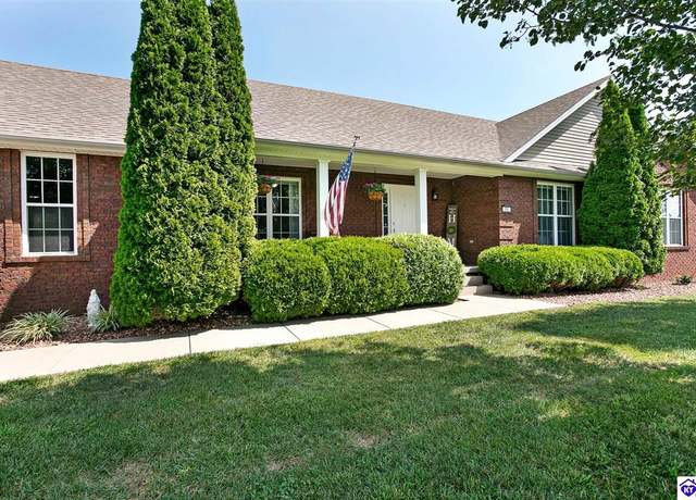 Property at 68 Loretto Dr, Elizabethtown, KY 42701, 3 beds, 2 baths