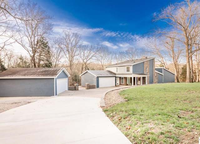 Property at 349 Pine Ridge Dr, Brandenburg, KY 40108, 5 beds, 4 baths