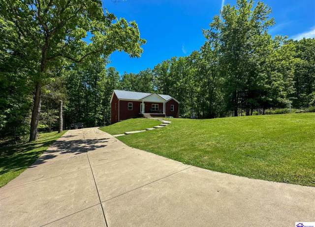 Property at 68 Lonnie Lawson Ct, Brandenburg, KY 40108, 3 beds, 2 baths