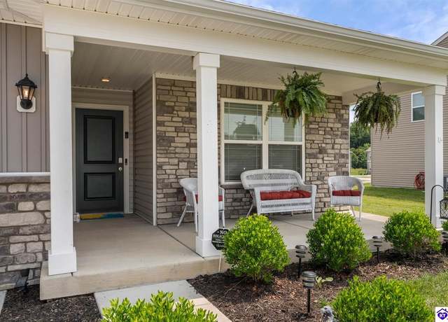 Property at 104 Oberon Ct, Elizabethtown, KY 42701, 3 beds, 2 baths