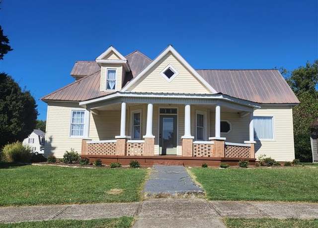 Property at 301 Owens St, Cave City, KY 42127, 3 beds, 2 baths