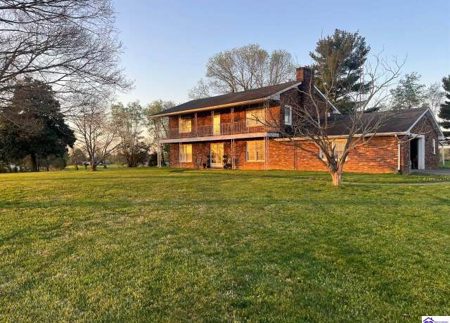 Property at 3795 Hawkins Rd, Hodgenville, KY 42748, 4 beds, 3.5 baths