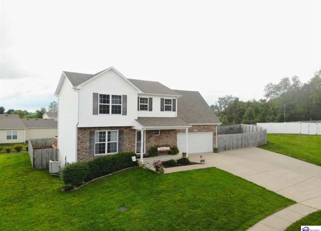 Property at 102 Clair Ct, Elizabethtown, KY 42701, 4 beds, 3 baths
