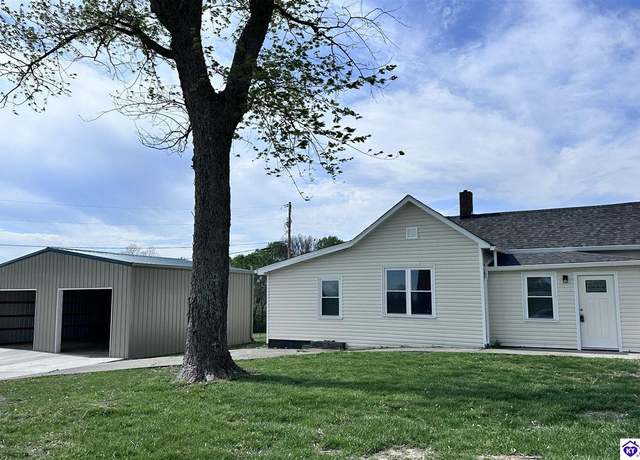 Property at 2278 Old Greensburg Rd, Campbellsville, KY 42718, 3 beds, 1 bath