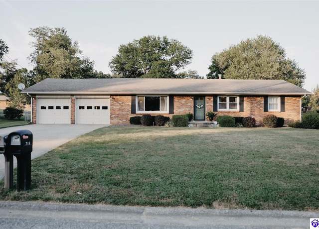 Property at 709 Clifford Dr, Elizabethtown, KY 42701, 4 beds, 3 baths