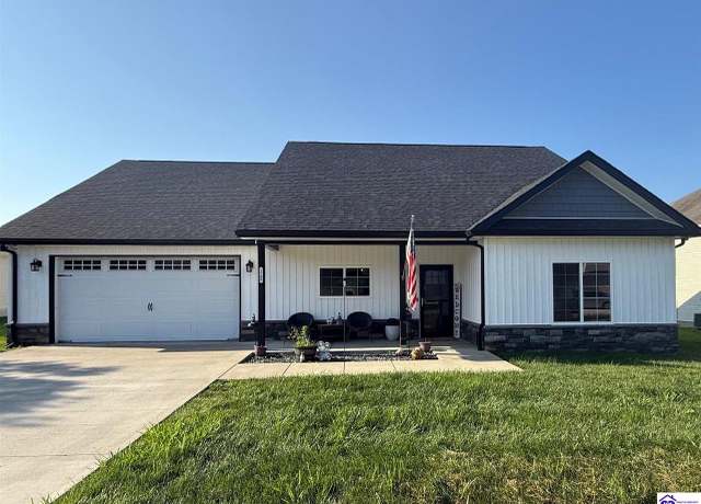 Property at 1708 W Crocus Dr, Radcliff, KY 40175, 4 beds, 3 baths