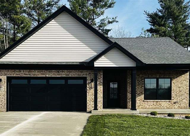 Property at 105 Marion Ct, Elizabethtown, KY 42701, 2 beds, 2 baths