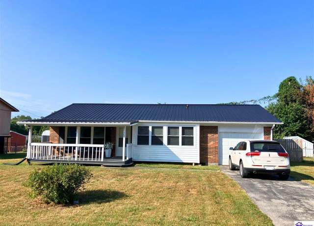Property at 309 Candace St, Campbellsville, KY 42718, 3 beds, 1 bath