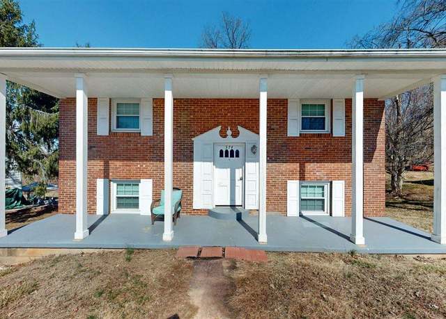 Property at 374 W Rhudes Creek Rd, Glendale, KY 42740, 4 beds, 2 baths