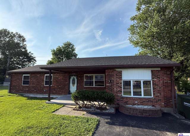 Property at 617 Gayla Ct, Radcliff, KY 40160, 3 beds, 1.5 baths