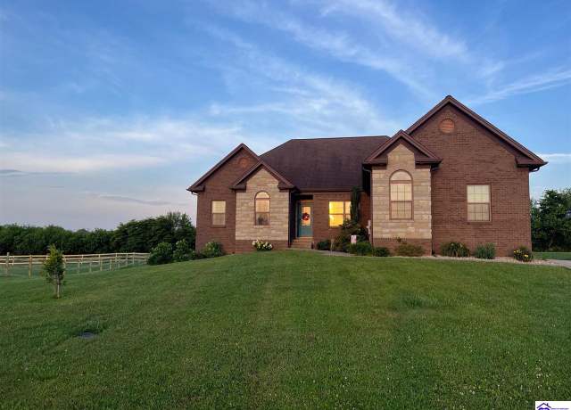 Property at 14 Wellesly Ct, Cecilia, KY 42724, 4 beds, 3 baths
