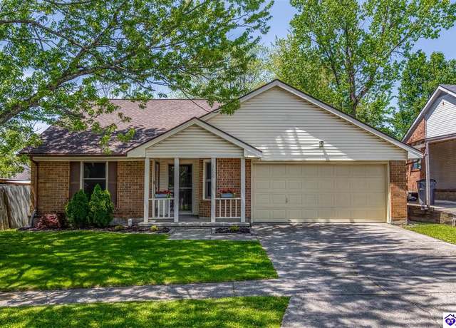 Property at 1629 Brentmoor Dr, Lexington, KY 40515, 3 beds, 2 baths