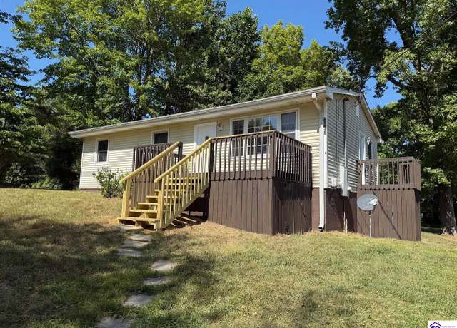 Property at 6238 S Wilson Rd, Elizabethtown, KY 42701, 3 beds, 1 bath