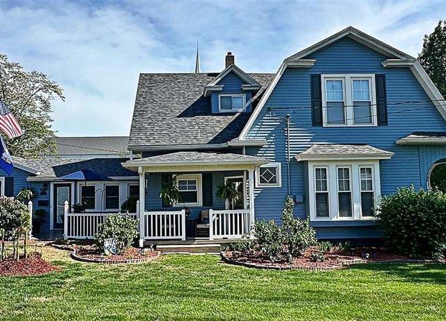 Property at 432 N Central Ave, Campbellsville, KY 42718, 4 beds, 2 baths